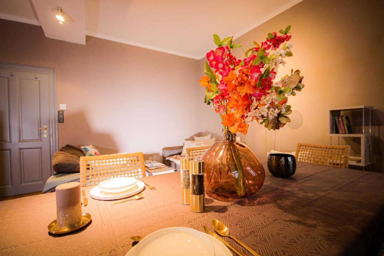 וינה Charming Apartment: Only 10 Minutes To The Center מראה חיצוני תמונה